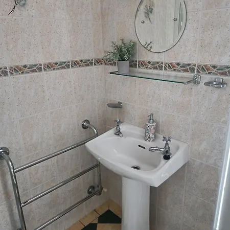 Atlantic 3* دينغل